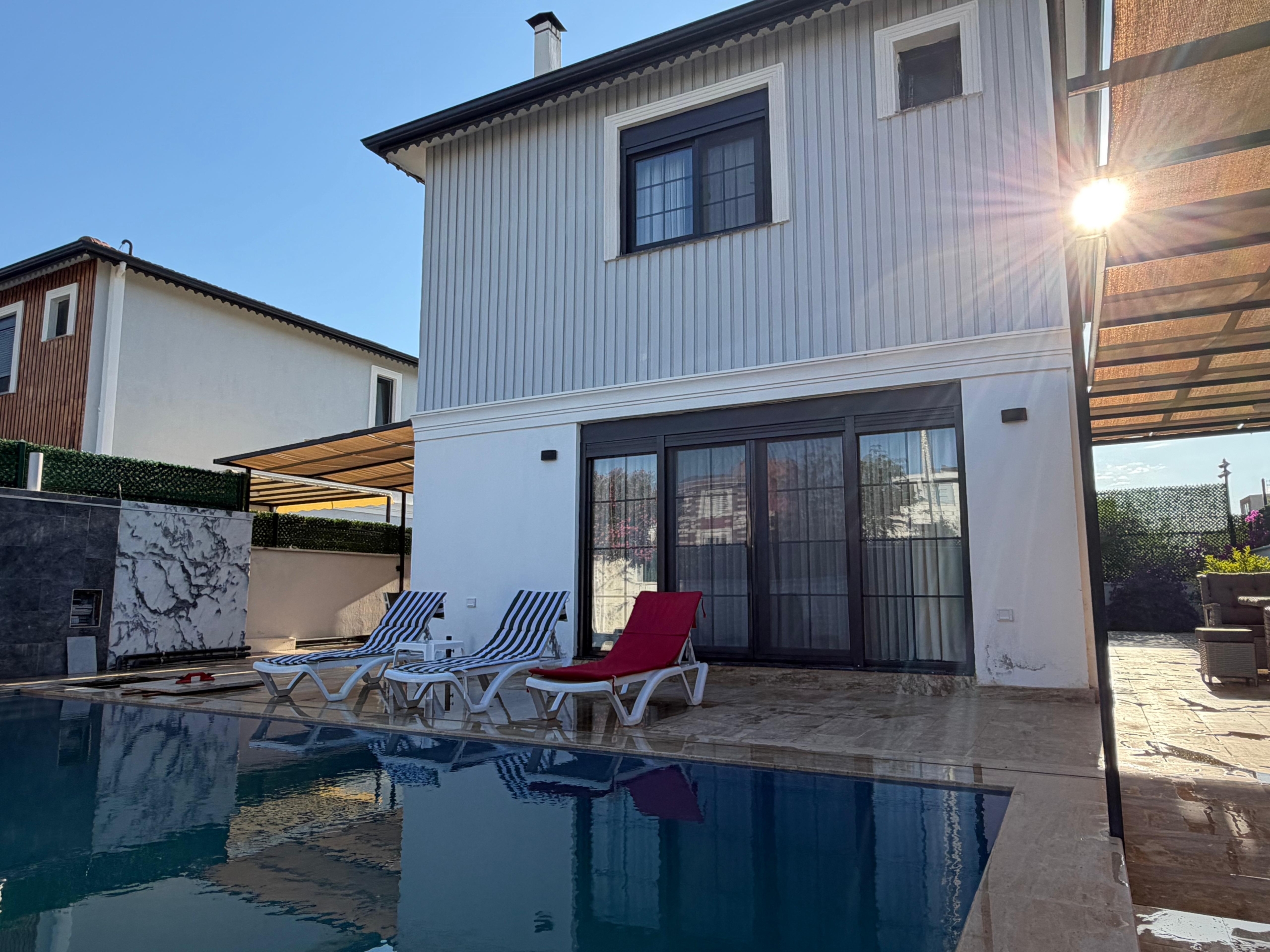 Belek Golf Villa 3+1 For Sale