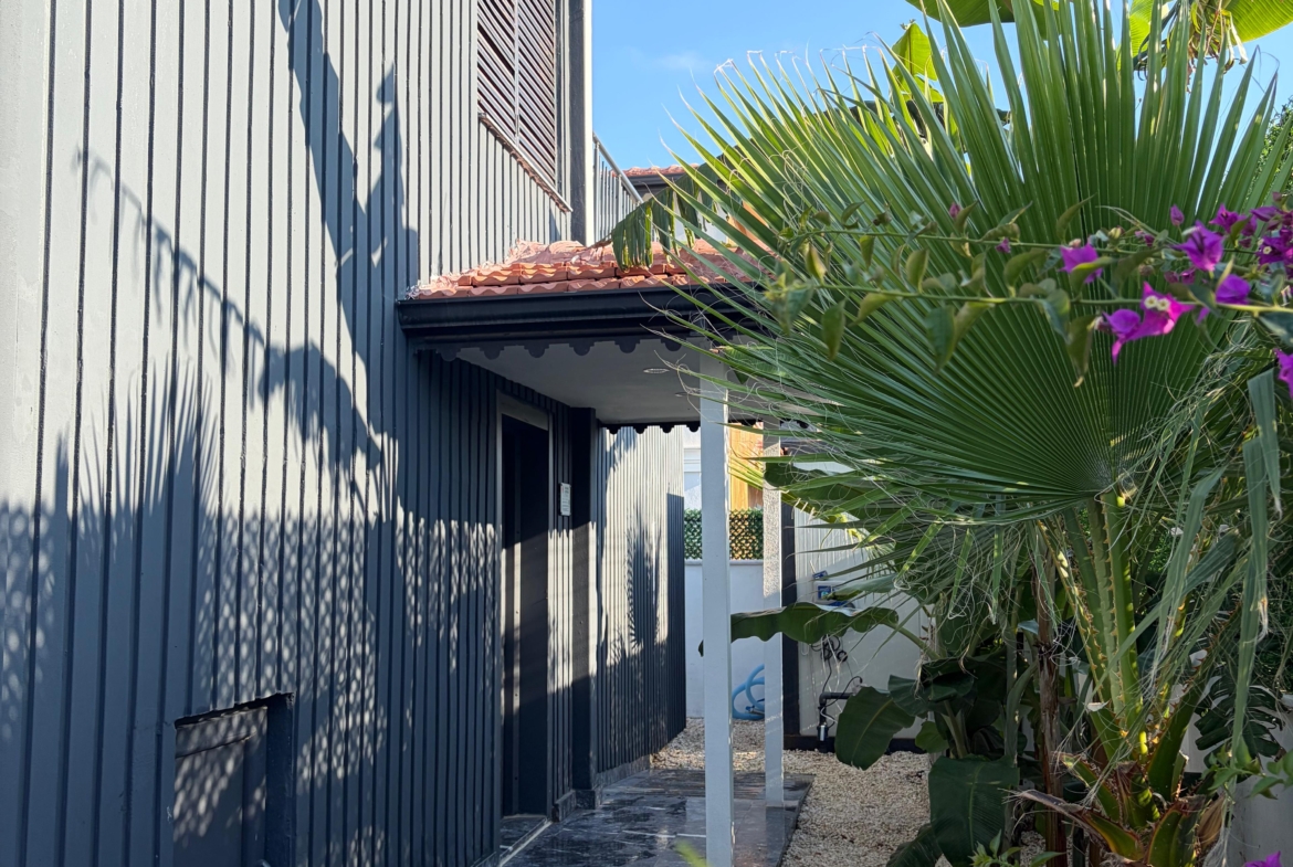 Fully Furnished 3+1  Private Luxury Villa