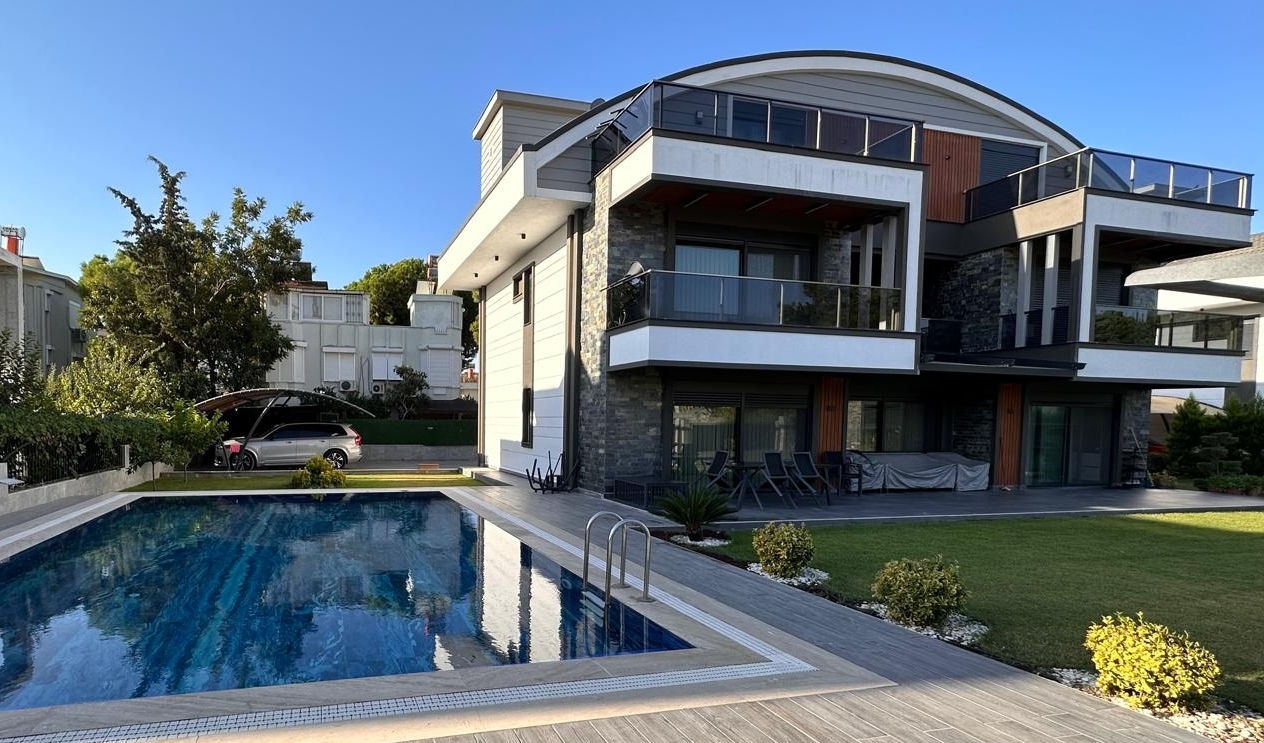 Private Luxury Villa