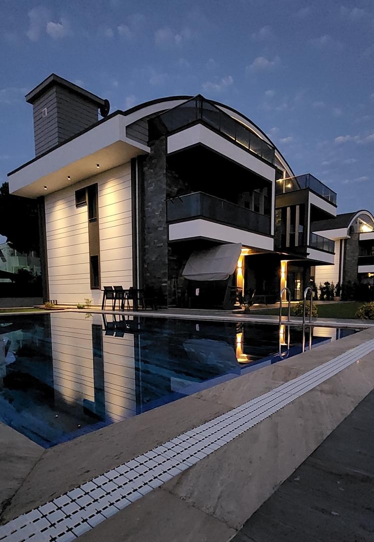 WhatsApp Image 2026-07-10 at 14.57.37 (3) Private Luxury Villa