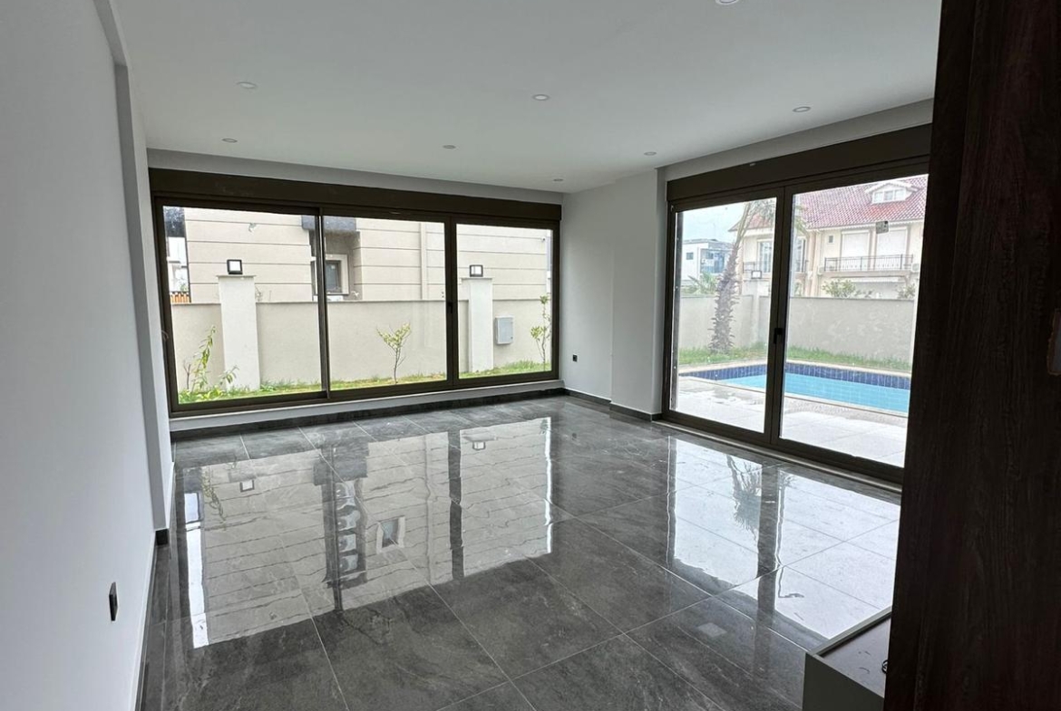 Luxury Smart Villa 4+1