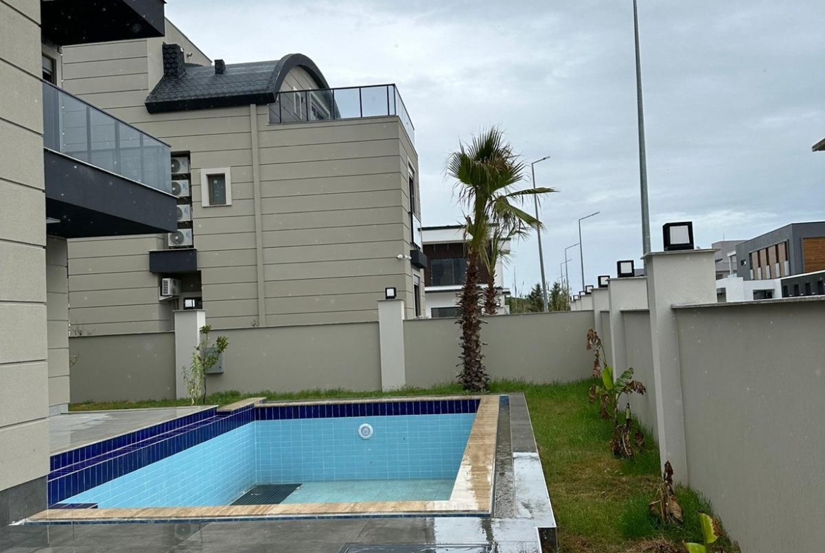 Luxury Smart Villa 4+1