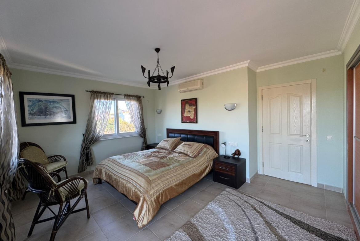 3+1 Detached Villa with Private Pool