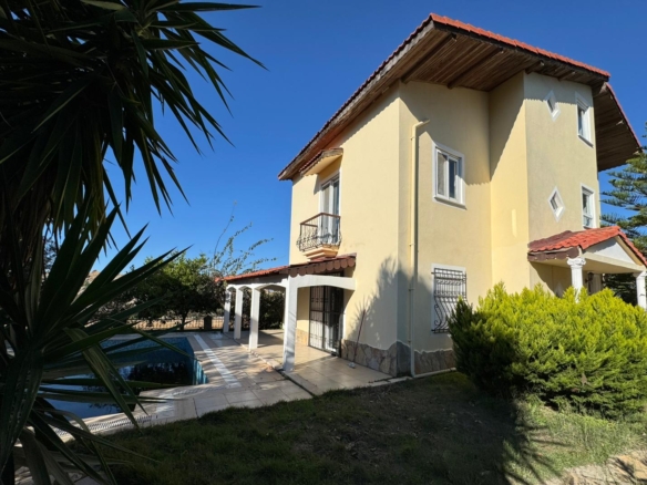 3+1 Detached Villa with Private Pool