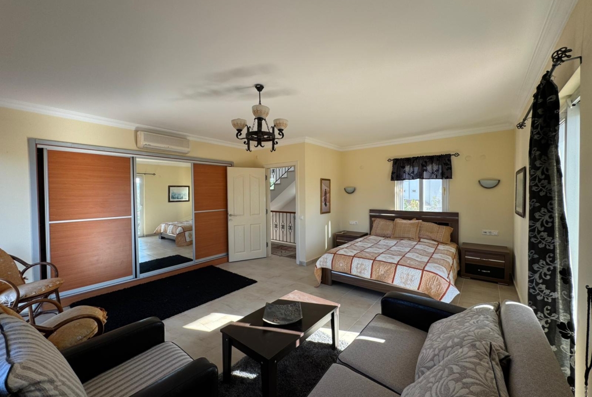 3+1 Detached Villa with Private Pool